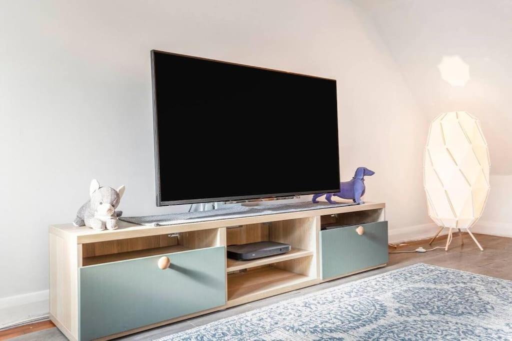 Quiet & Secluded St Albans House Villa ภายนอก รูปภาพ