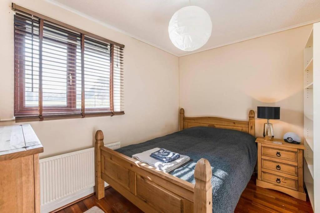 Quiet & Secluded St Albans House Villa ภายนอก รูปภาพ