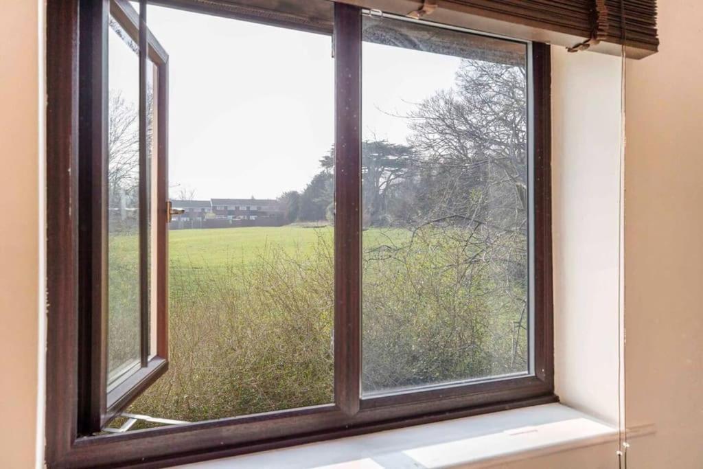 Quiet & Secluded St Albans House Villa ภายนอก รูปภาพ