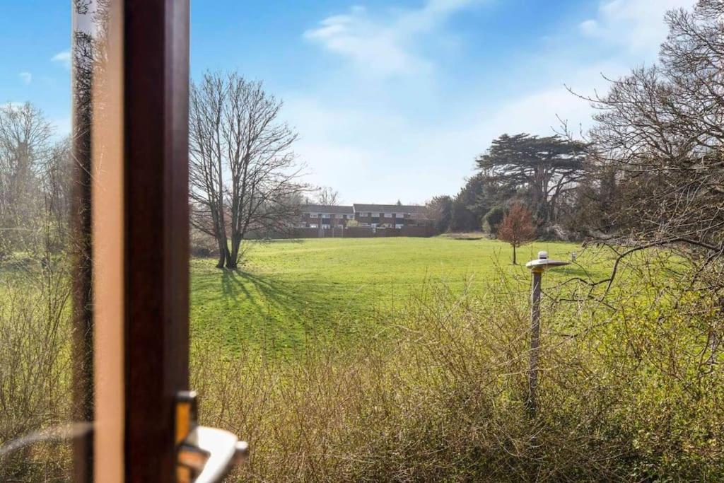 Quiet & Secluded St Albans House Villa ภายนอก รูปภาพ