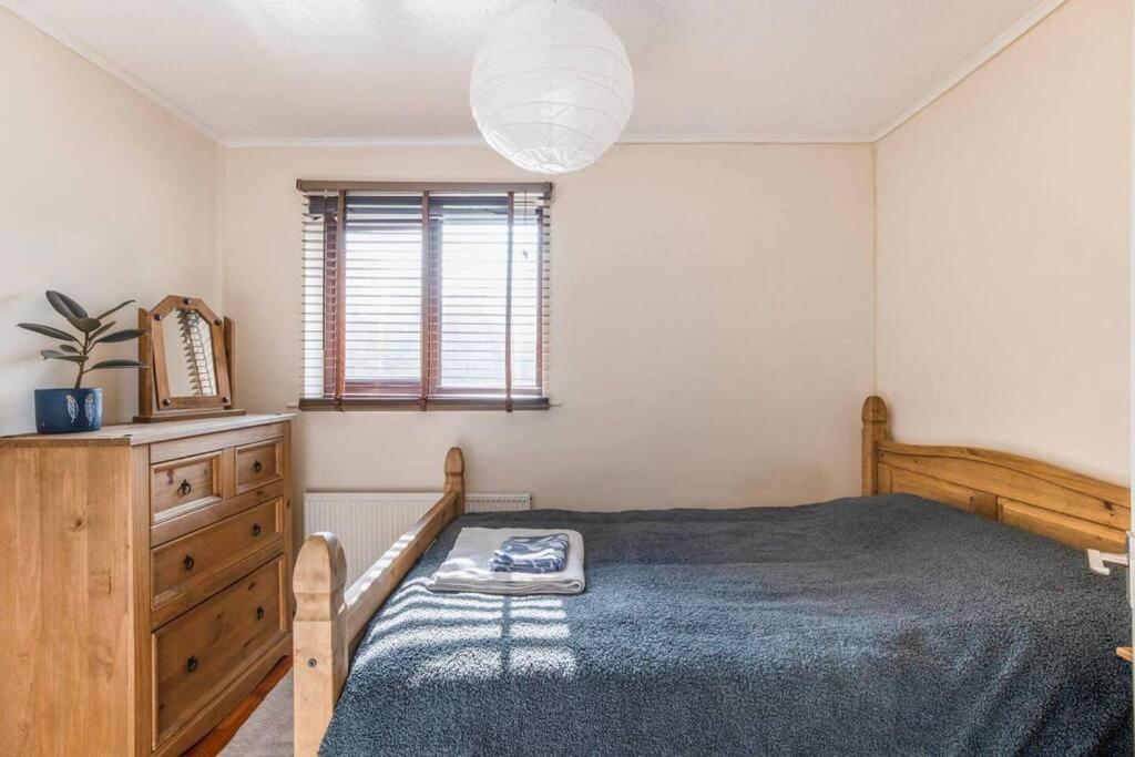 Quiet & Secluded St Albans House Villa ภายนอก รูปภาพ